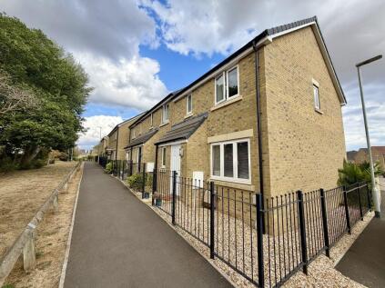 Lapwing Close, Yeovil, Somerset, BA22