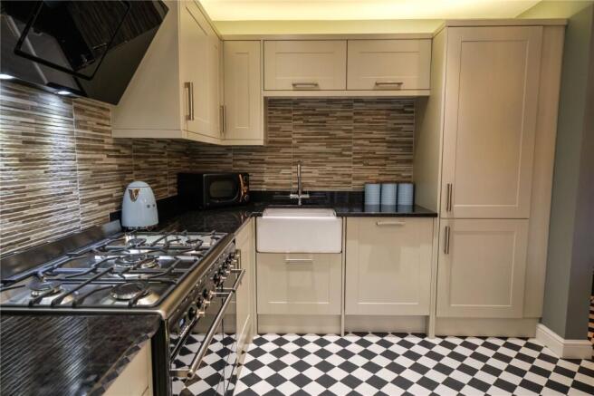 Kitchen (2)