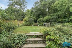 63, Hendon Wood Lane, Barnet Gate, London NW7 4HT
