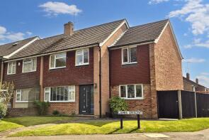 1, Lambs Crescent, Horsham RH12 4DH