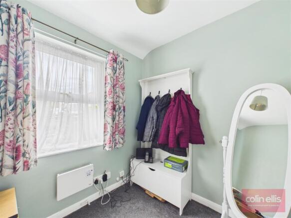 3 bed Semi-Detached for sale Image 7