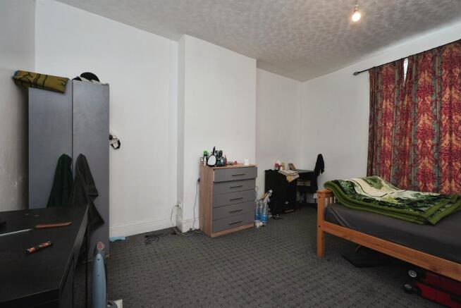 6 bed Terraced for sale Image 7