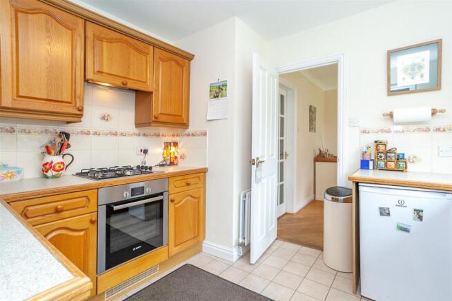 Kitchen 1.jpg