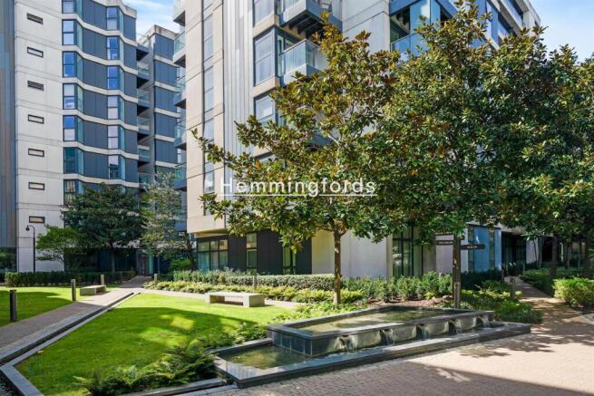 01-108f86110-HEMS-JJ-170 DANCE SQUARE-33-medium.jp