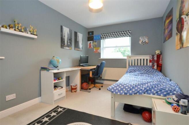 Photo 8