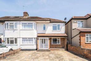 39, Barnstaple Road, Ruislip HA4 0UW