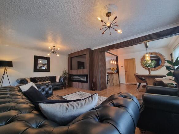 3 bed Detached for sale Image 5