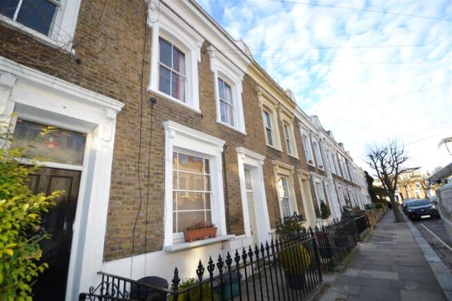 Hadley Street Exteri