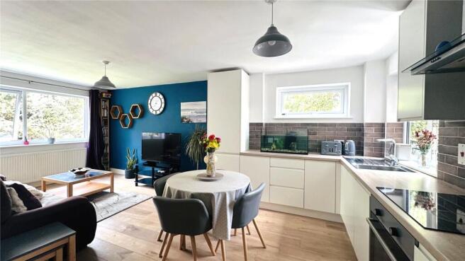 Kitchen/Living