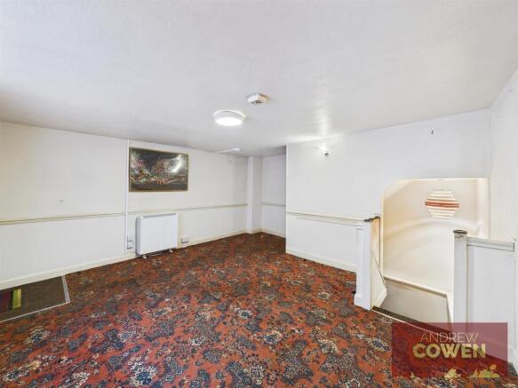 2 bed House for sale Image 5