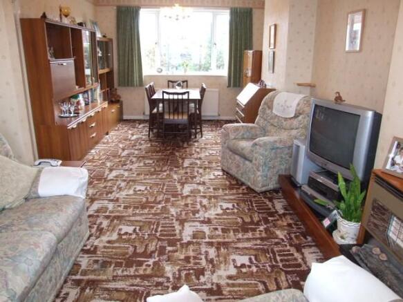 Lounge/dining