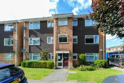 Suffolk Close, Slough