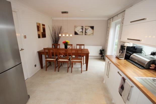 Open plan Kitchen Diner Image 2