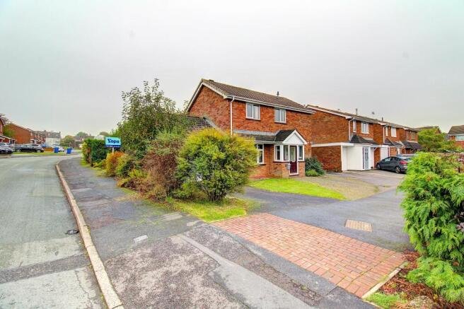 Shared Driveway Entrance