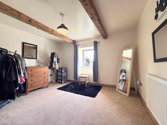 4 bed Cottage for sale Image 9
