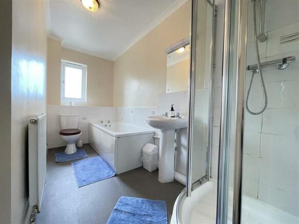 Bath.JPEG