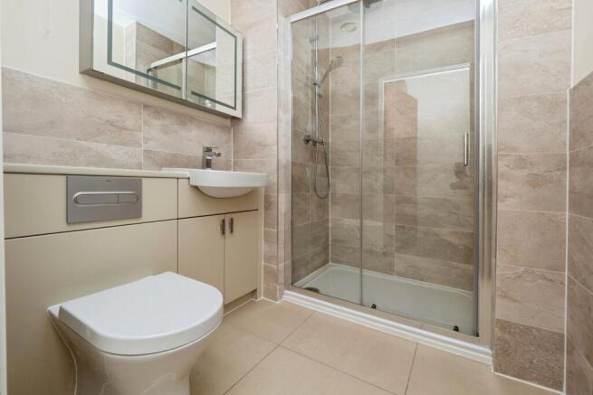 2 bed Flat for sale Image 11