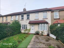 21, Hood Avenue, London N14 4QH