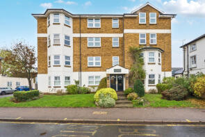 2, Chatsworth House, Portsmouth Road, Surbiton KT6 4HS
