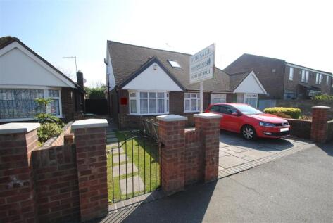 Staines Road, Feltham
