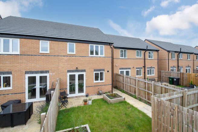 3 bed Semi-Detached for sale Image 5