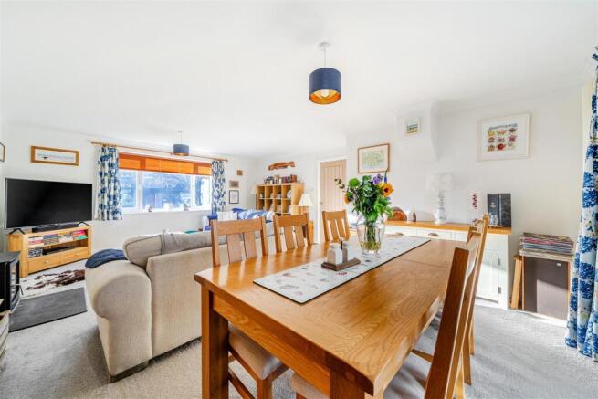 Sitting / Dining Room