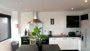 2, 50 Broughton House, West Street, City Centre, Sheffield S1 4EX