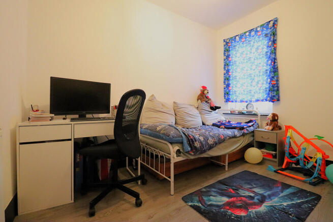 2 bed Terraced for sale Image 4
