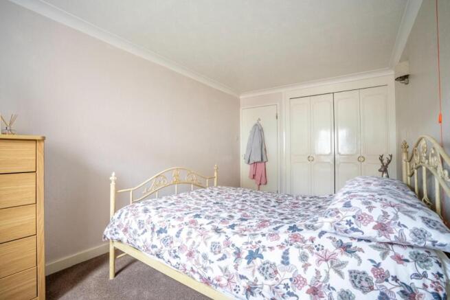 1 bed Retirement Property for sale Image 11