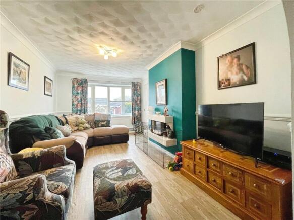 3 bed Bungalow for sale Image 6