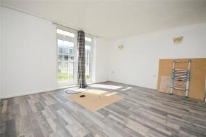 57, Lucerne Way, Romford RM3 8BS