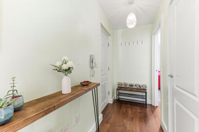 1 bed Apartment for sale Image 12