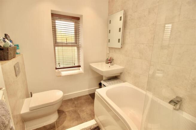 1 bed Apartment for sale Image 8