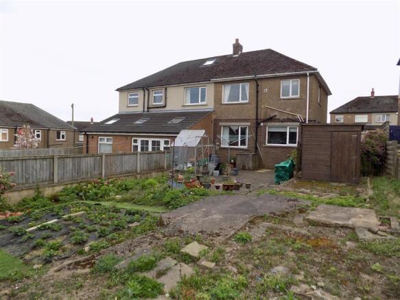 OUTSIDE/GARDENS