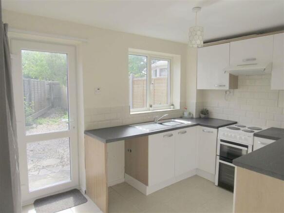 KITCHEN: