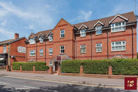 Talavera Close, Crowthorne, Berkshire RG45 6DE