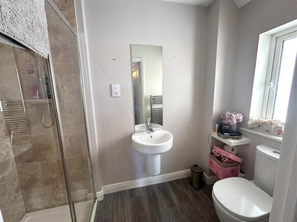 3 bed Detached for sale Image 7