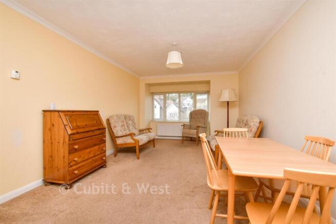 Kitchen / Lounge / Diner