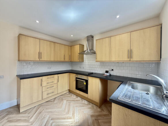 3 bed End of Terrace for sale Image 5