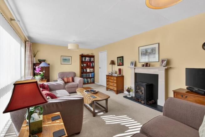 3 bed Link Detached House for sale Image 6