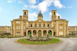 Flat 14, Princess Park Manor, Royal Drive, New Southgate, London N11 3FL