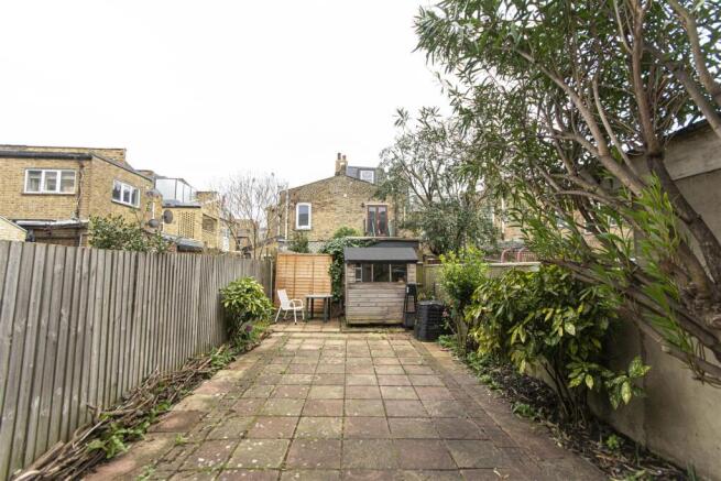 Rostella Road SW17 (12).jpg