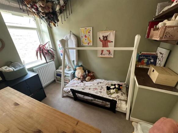 2 bed Terraced for sale Image 9