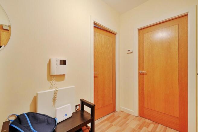 1 bed Apartment for sale Image 12