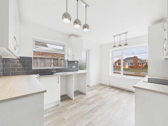 Kitchen: