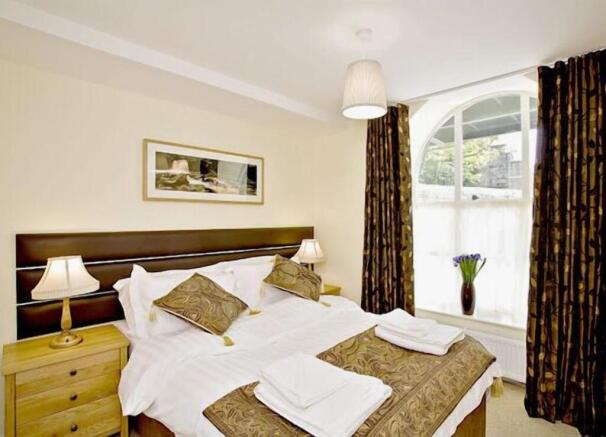 2 bed Apartment to rent Image 7