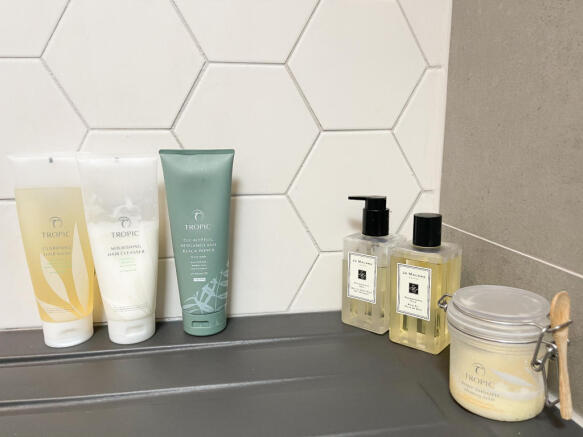 Photo 6