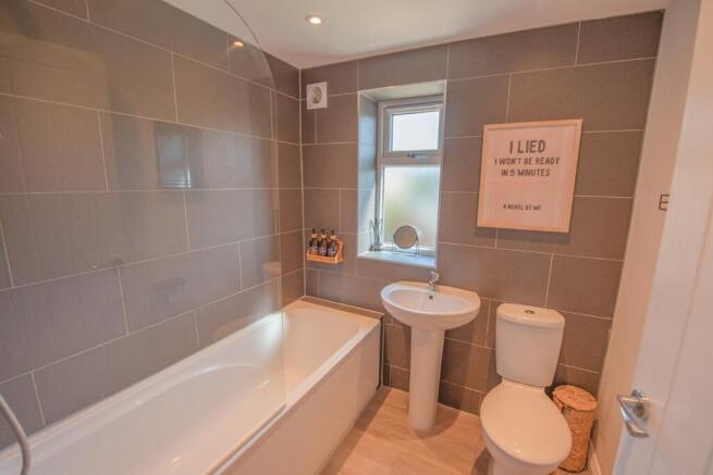 3 bed End of Terrace for sale Image 10