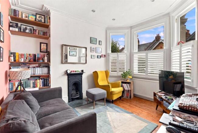Hawthorn Road, London, N8 photo 2