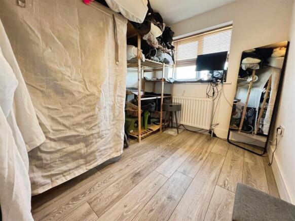 3 bed Semi-Detached for sale Image 12